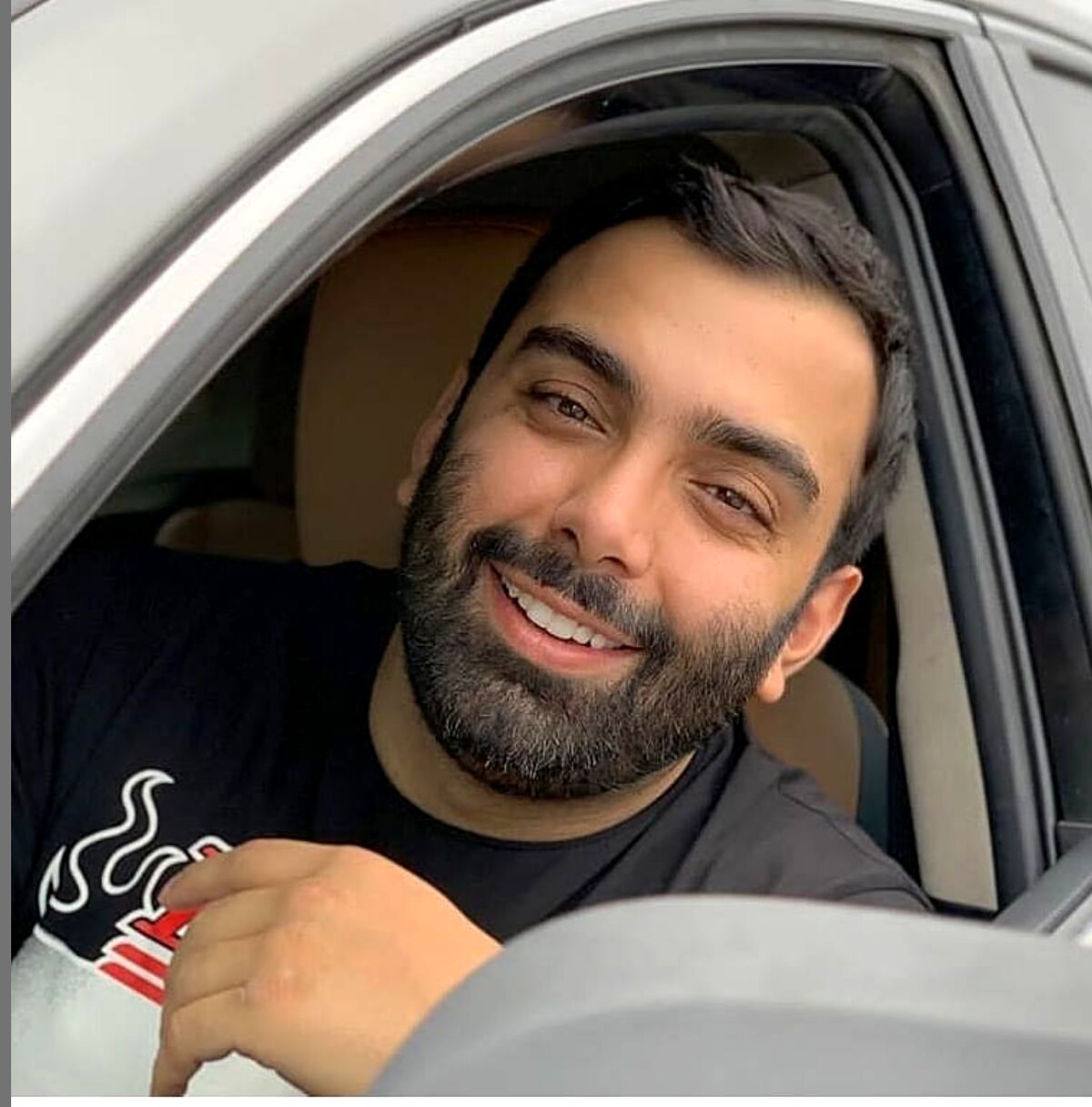 قرض گرفتن مسعود صادقلو از دوستش در برنامه حامد آهنگی جنجالی شد