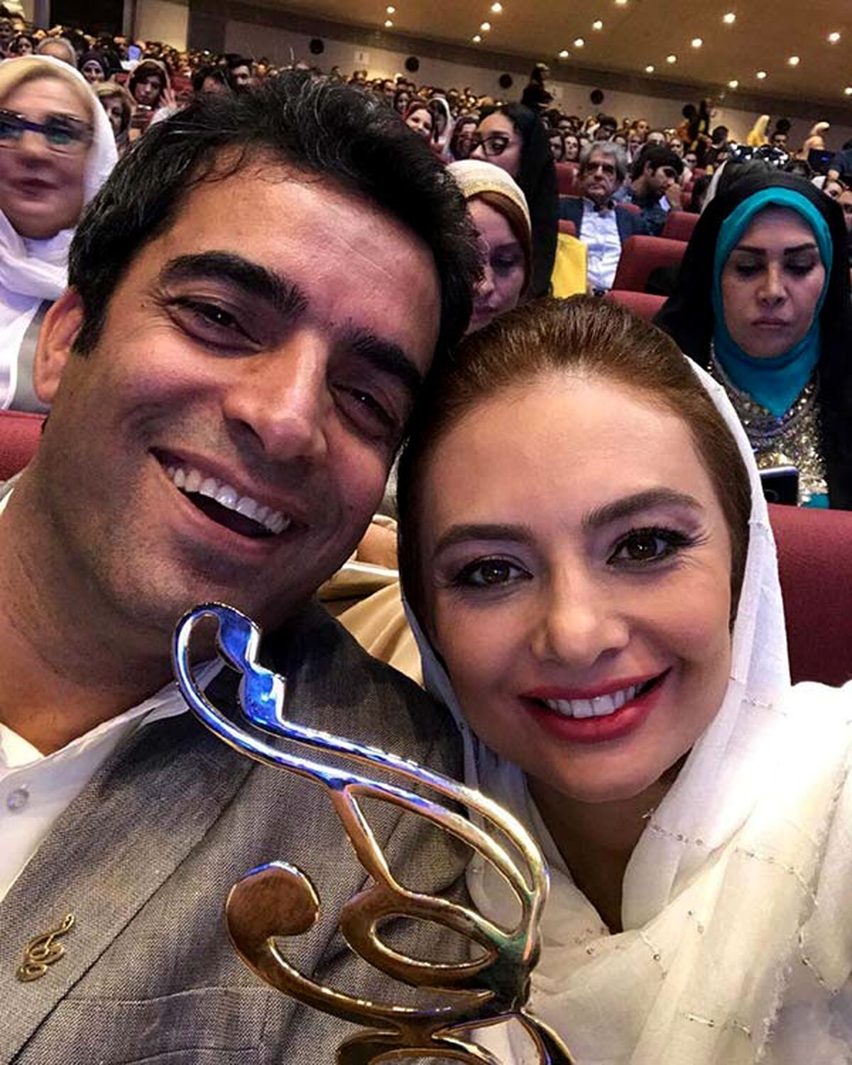 شوخی فریدون جیرانی با یکتا ناصر| دیگه تو فیلم شوهرت بازی نکن!+ ویدئو