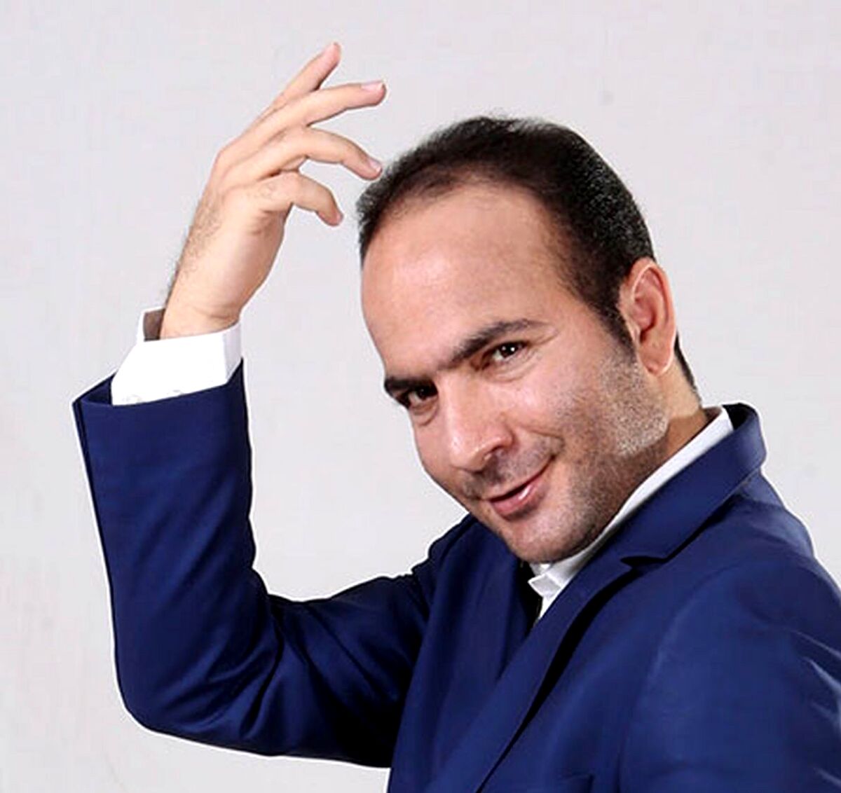 شوخی +18 حسن ریوندی با آقایون متأهل و متعهد/ فیلم 