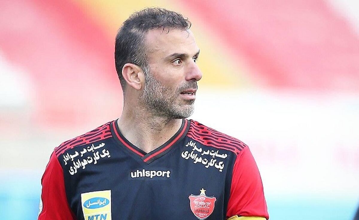 حمله بازیکنان سپاهان به سید جلال حسینی حاشیه ساز شد 