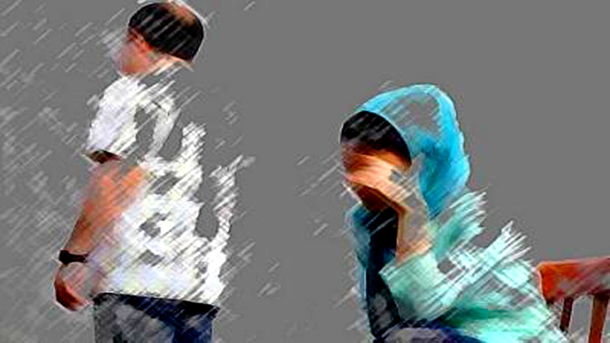 بی آبرویی همزمان 100 زن و دختر / عکس های خصوصی در تهران دست به دست شد