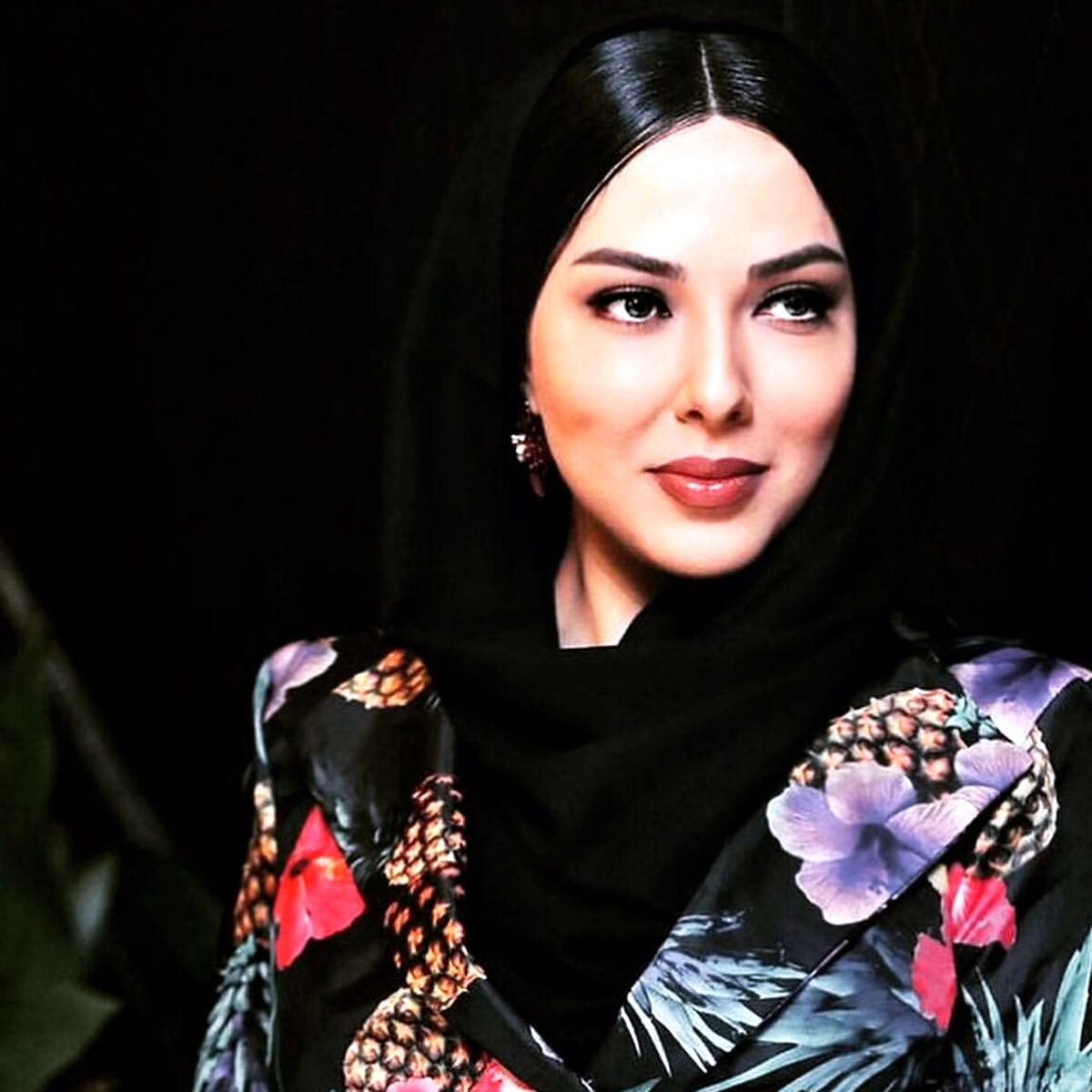 ژست خاص لیلا اوتادی با چادر +عکس جنجالی