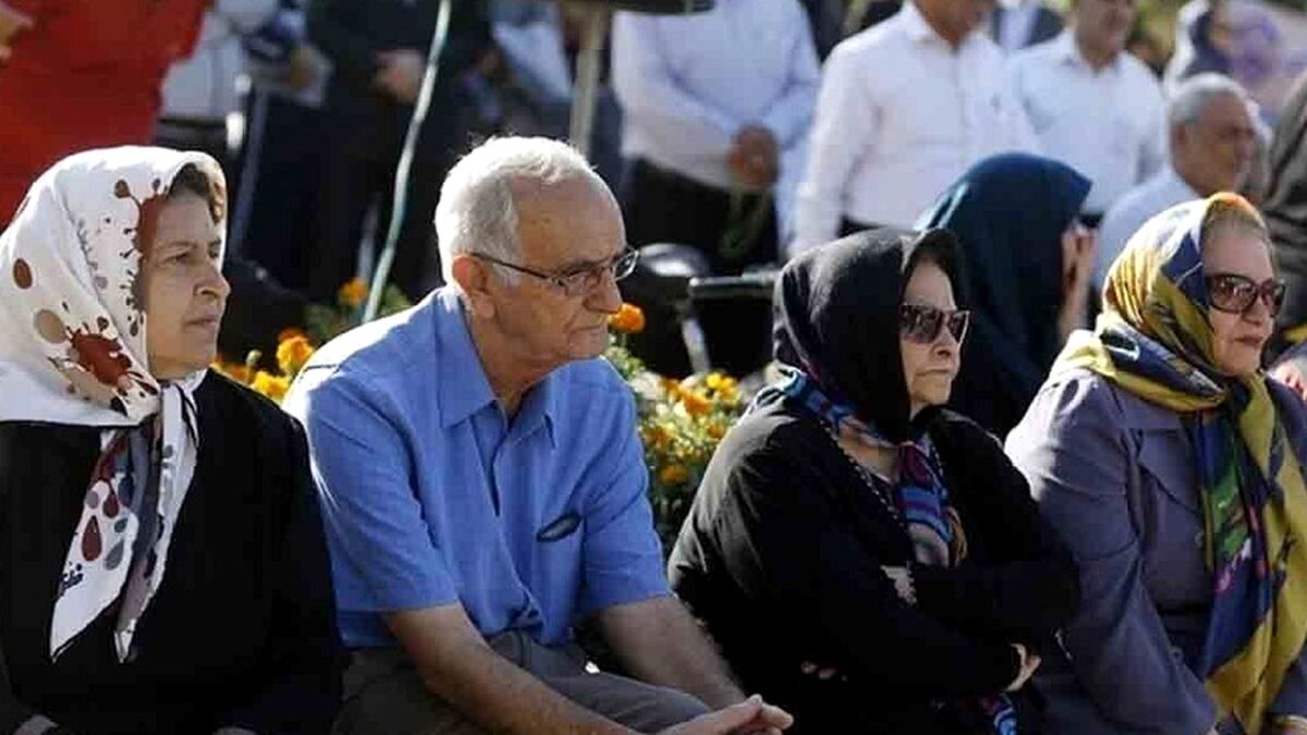 مهلت ثبت نام وام بازنشستگان  تا چه زمانی است؟ + لینک و جزئیات