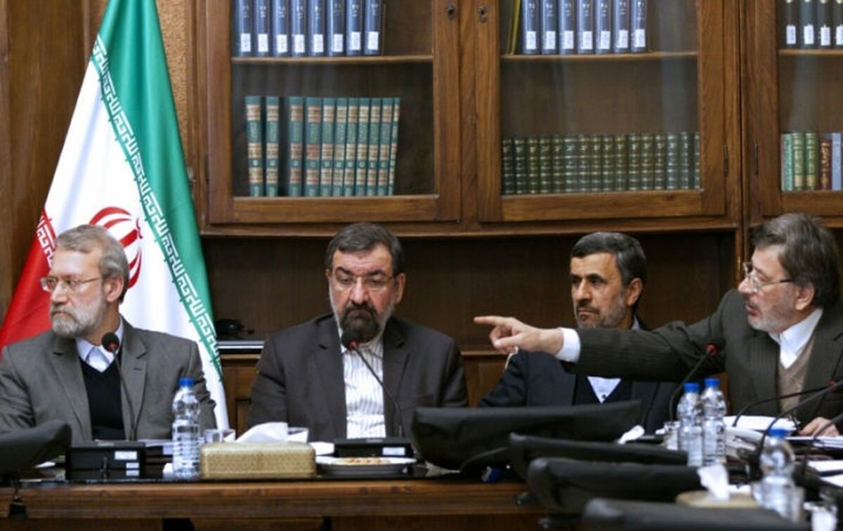 علی لاریجانی بر کرسی ریاست مجمع تشخیص تکیه می زند؟ |قوه قضاییه تکلیف احمدی نژاد را روشن کند