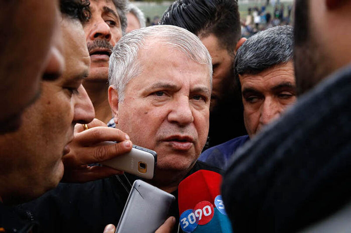 علی پروین از زدن واکسنش گفت