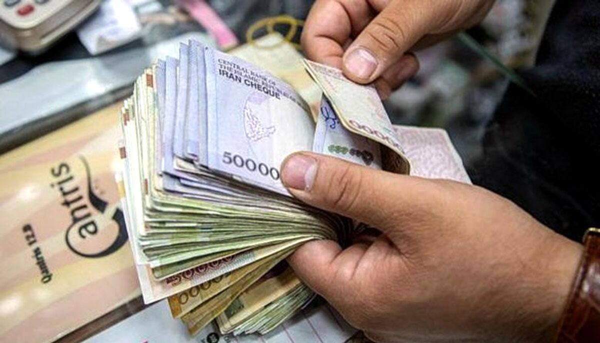 حقوق کارمندان بالاتر از مبلغ پیشنهادی دولت | جدیدترین جزئیات درباره حقوق کارمندان و بازنشستگان 