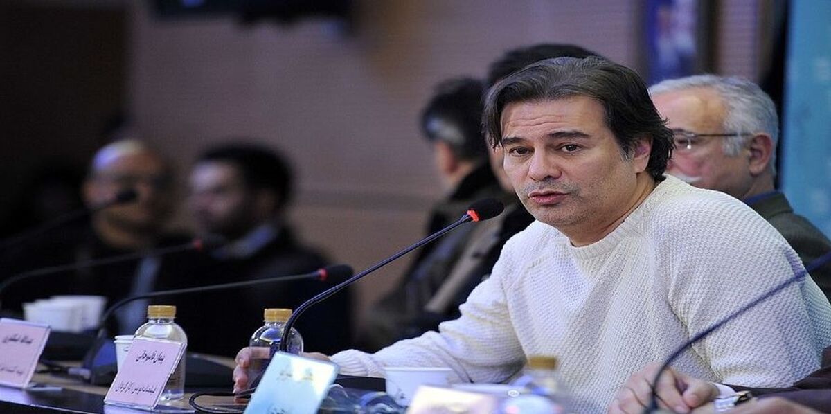 خوشگذرانی بازیگر ممنوع الکار با همسر جوانش در مونیخ آلمان+ عکس