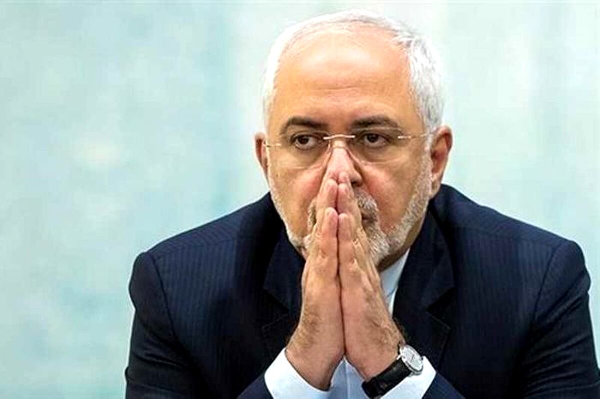 حملات مداحان به ظریف