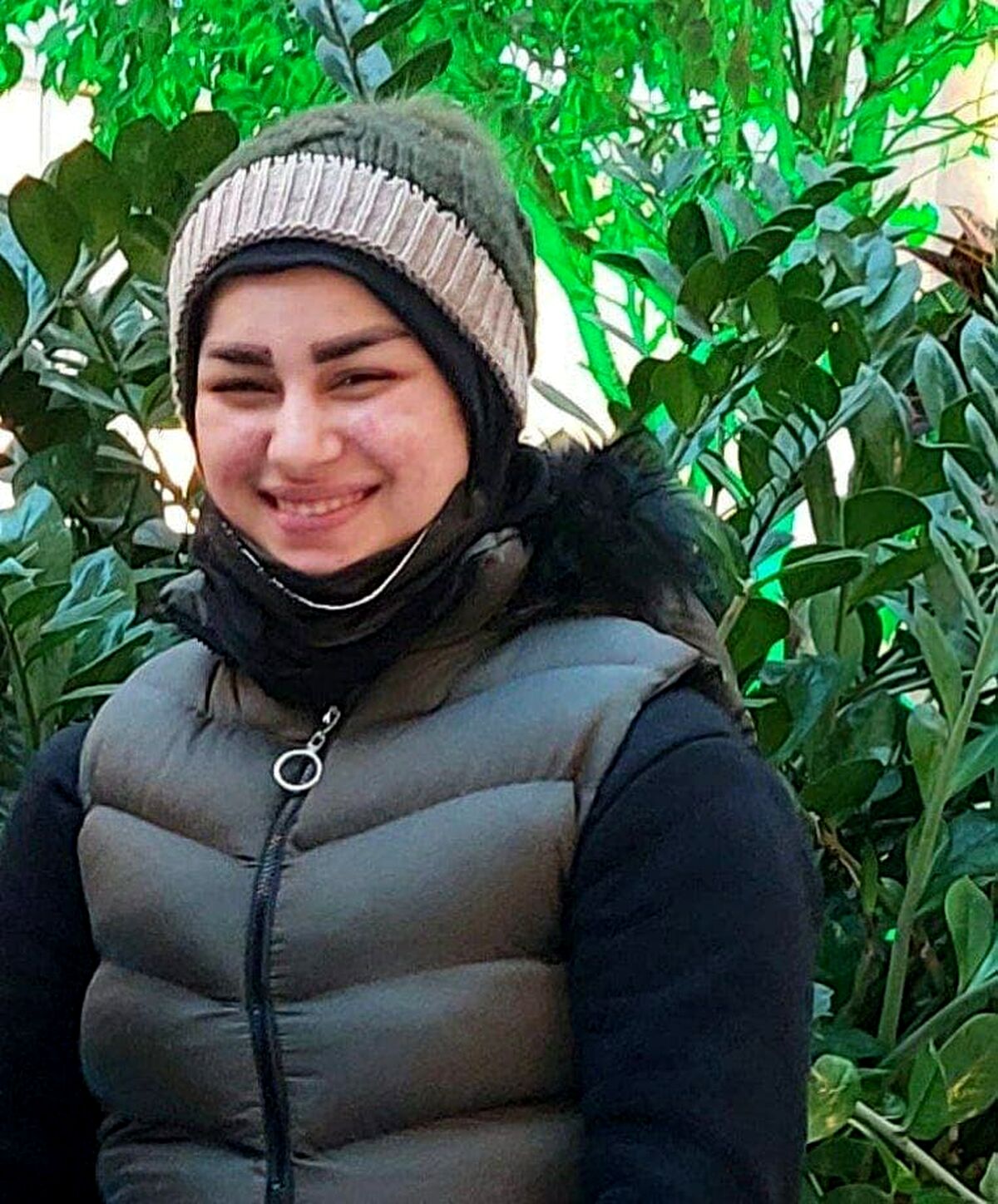 عکس دیده نشده مونا حیدری درختر 17 ساله اهوازی با شوهر قاتلش