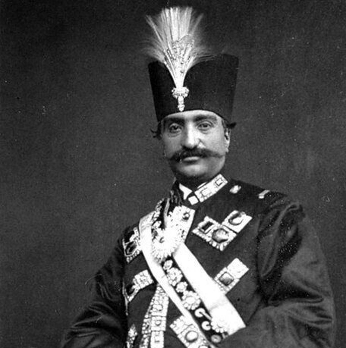 کدام شاه ایران اولین گوشی همراه را صاحب شد؟