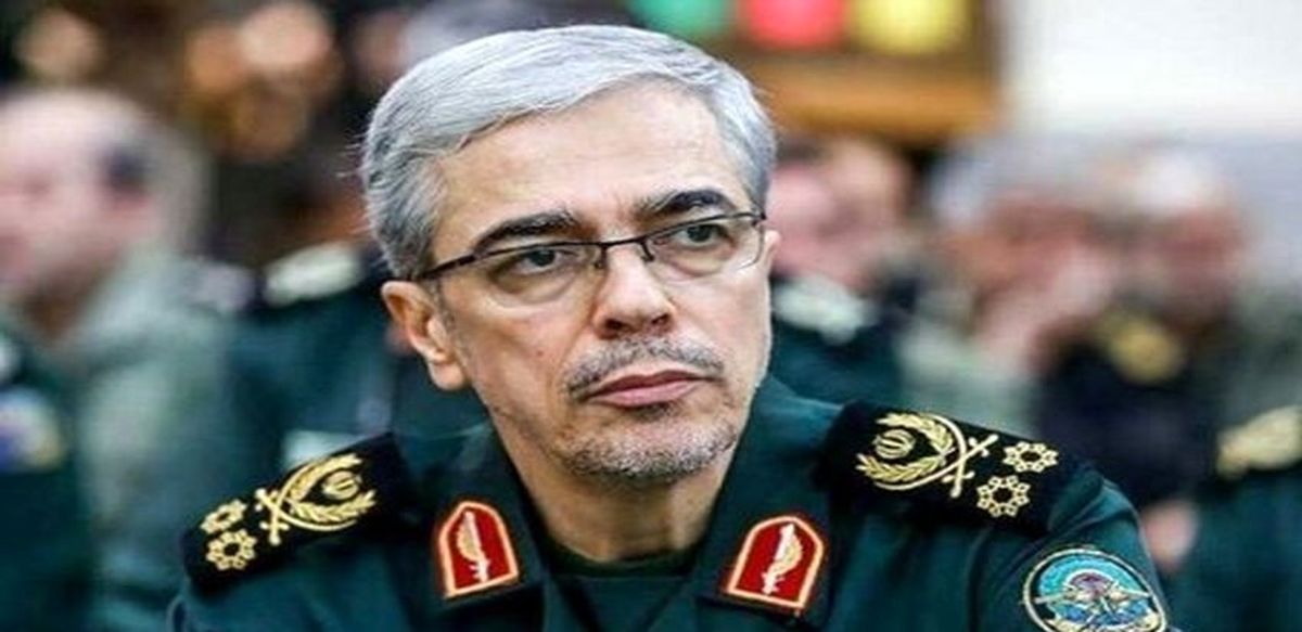  رئیس کل نیروهای مسلح از پایگاه سری ارتش بازدید کرد