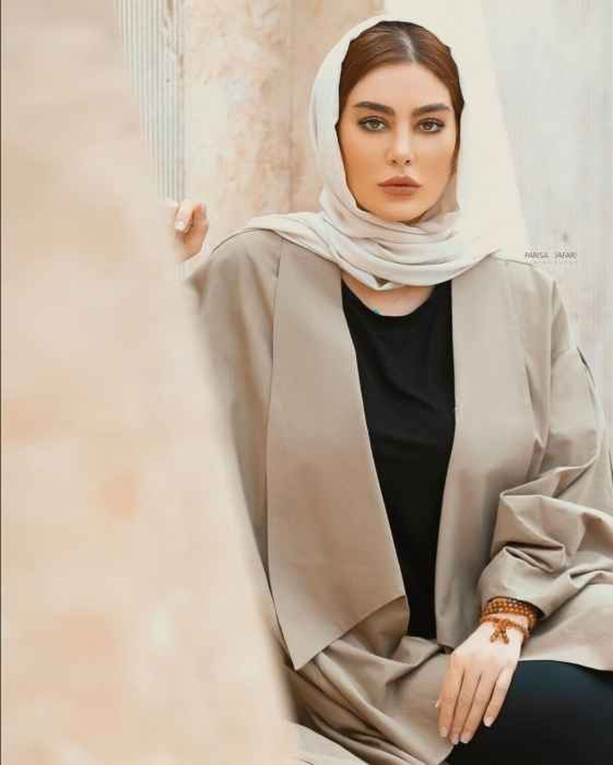 اعتراف عجیب سحرقریشی به قمار باز بودنش / عکس جنجالی