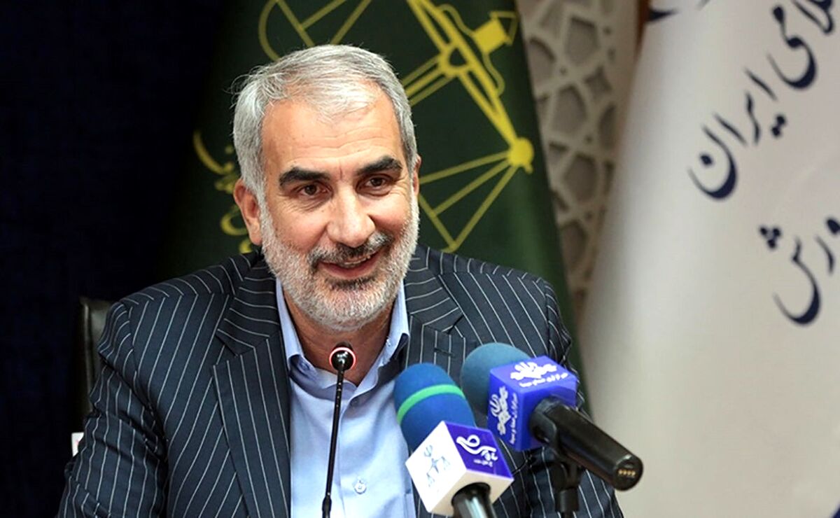 دستور جدید برای دانش آموزان اتباع