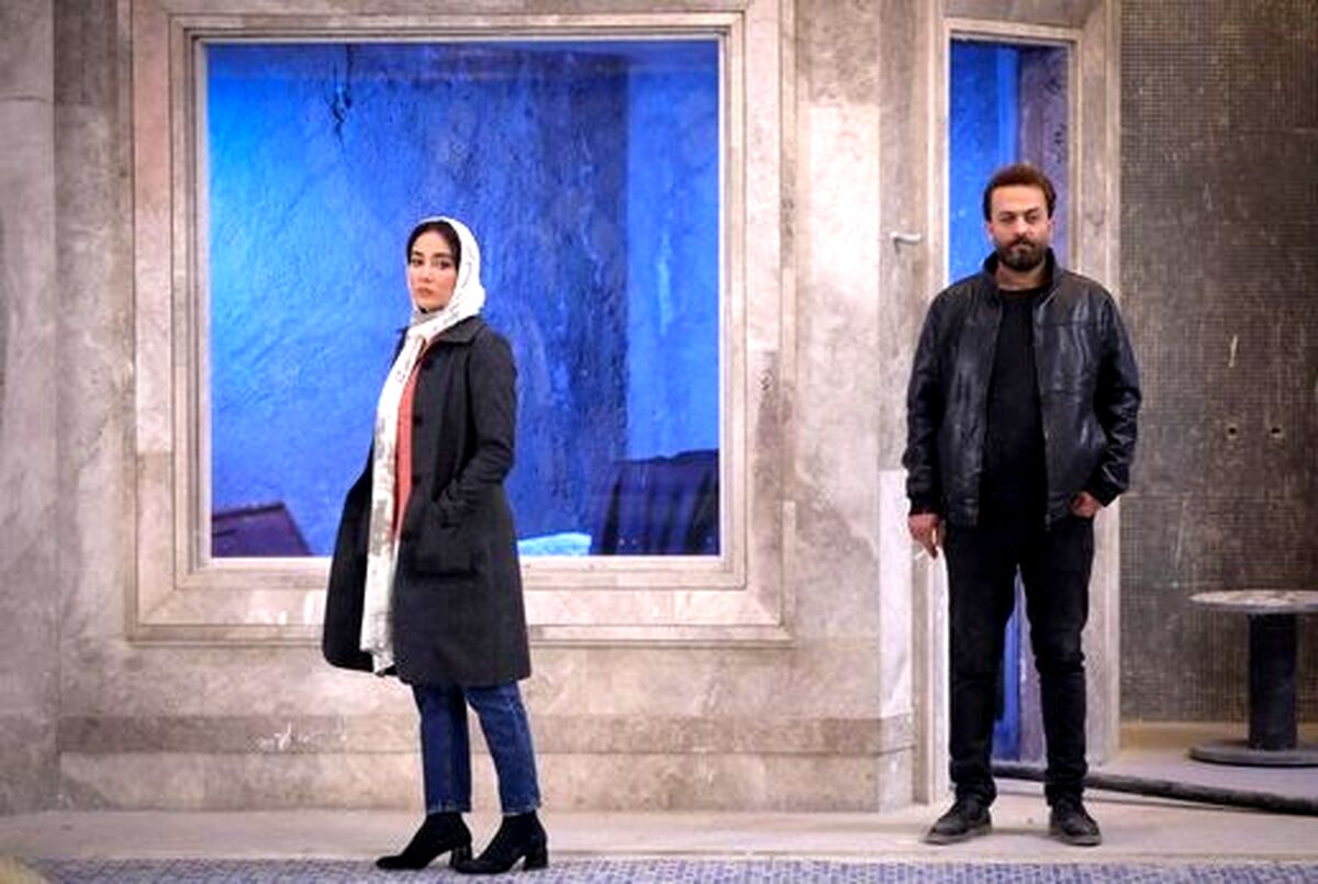 بهاره افشاری و مصطفی زمانی روی پستر فیلم «روز ششم» 