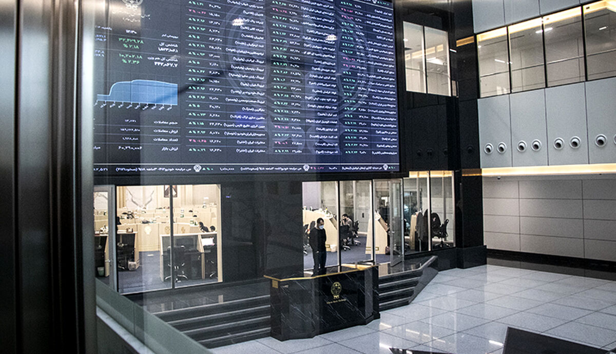 تزریق پول بازهم حال وضعیت بورس ایران را خوب نکرد 