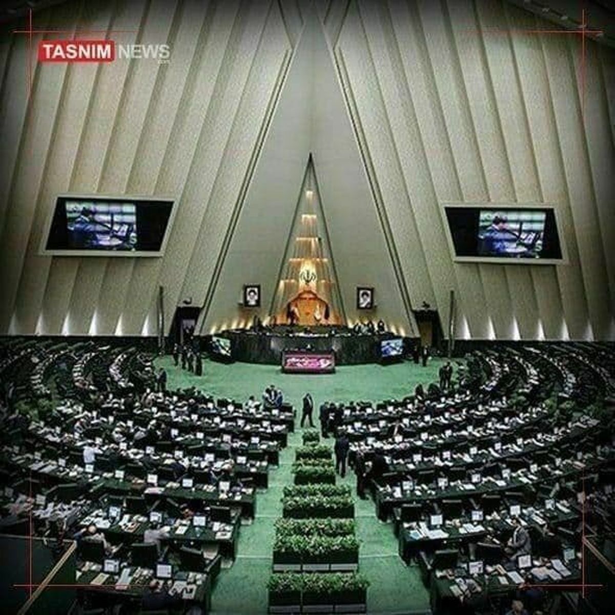 تفحص جدی از حقوق های نجومی در مجلس