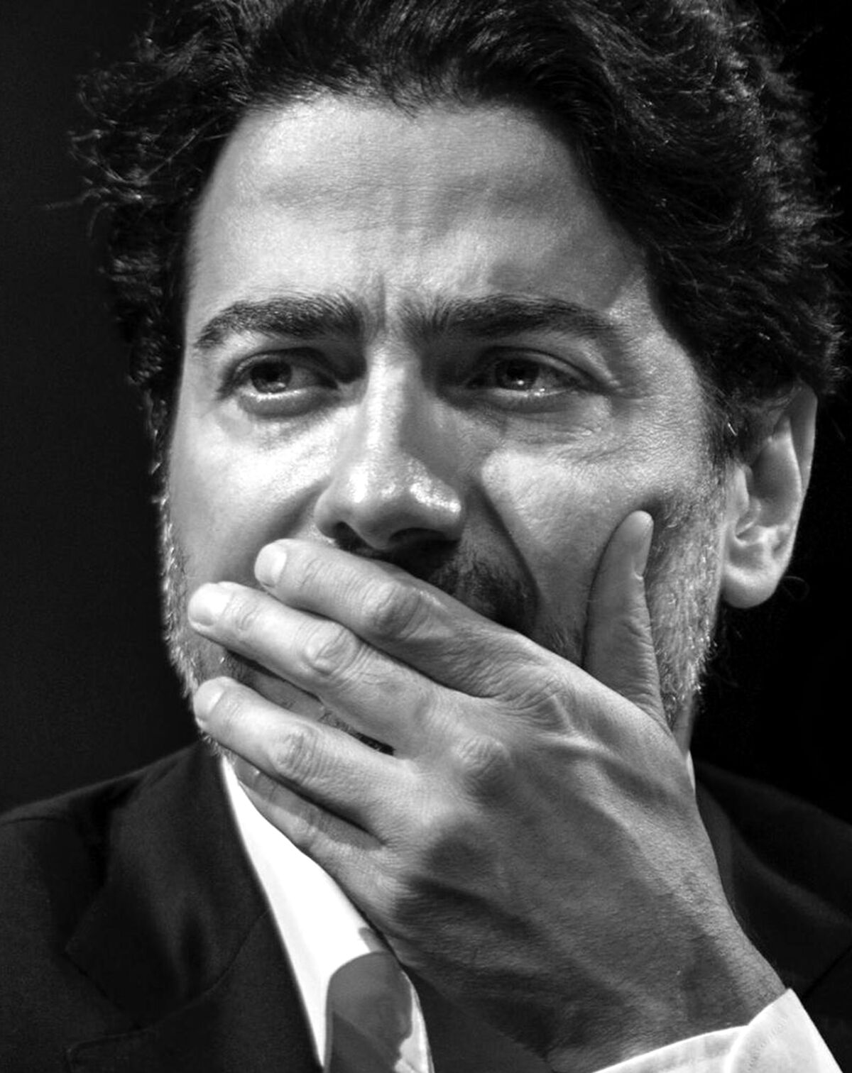 بدل همایون شجریان هم پیدا شد!| باور نمی کنید این مرد همایون نیست!