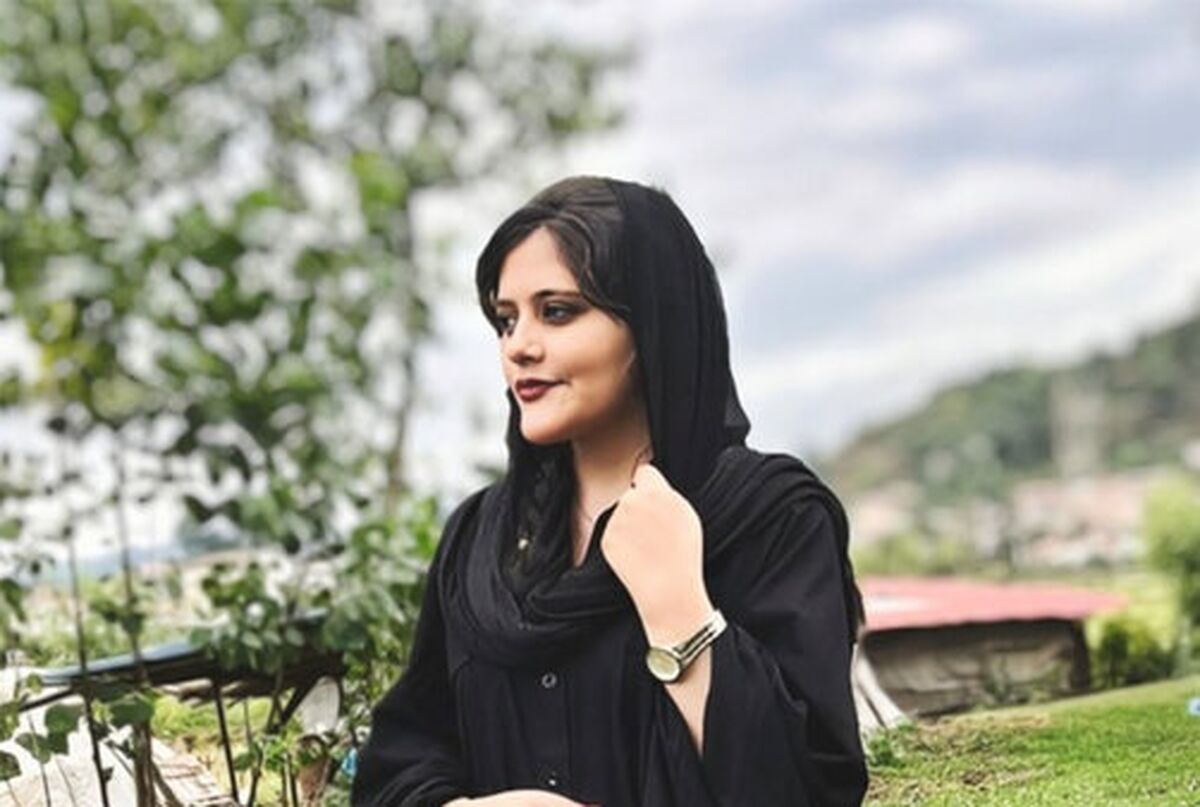 ارامستان آیچی کجاست؟