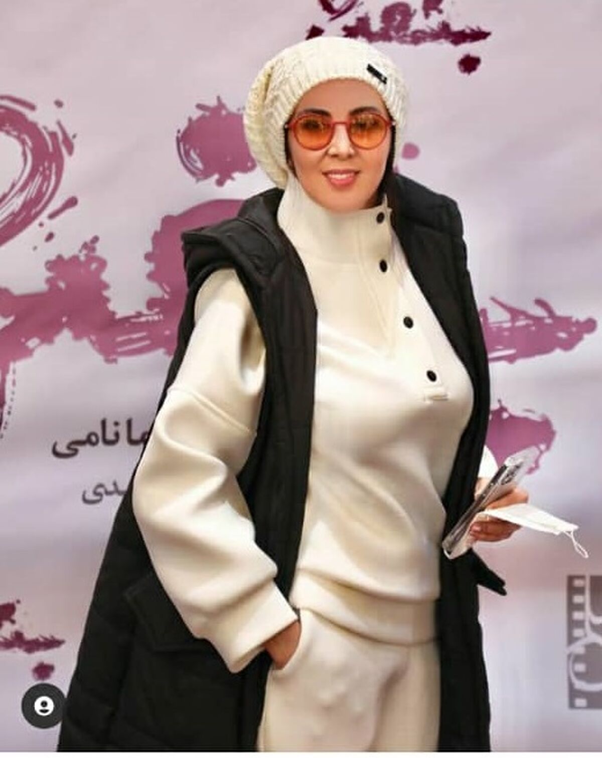 عکس لب ساحلی لیلا بلوکات با بچه جدیدش!