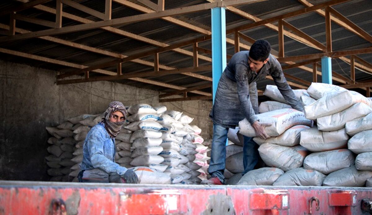 افغانستان سیمان ایران را  با دوبرابر قیمت می خرد