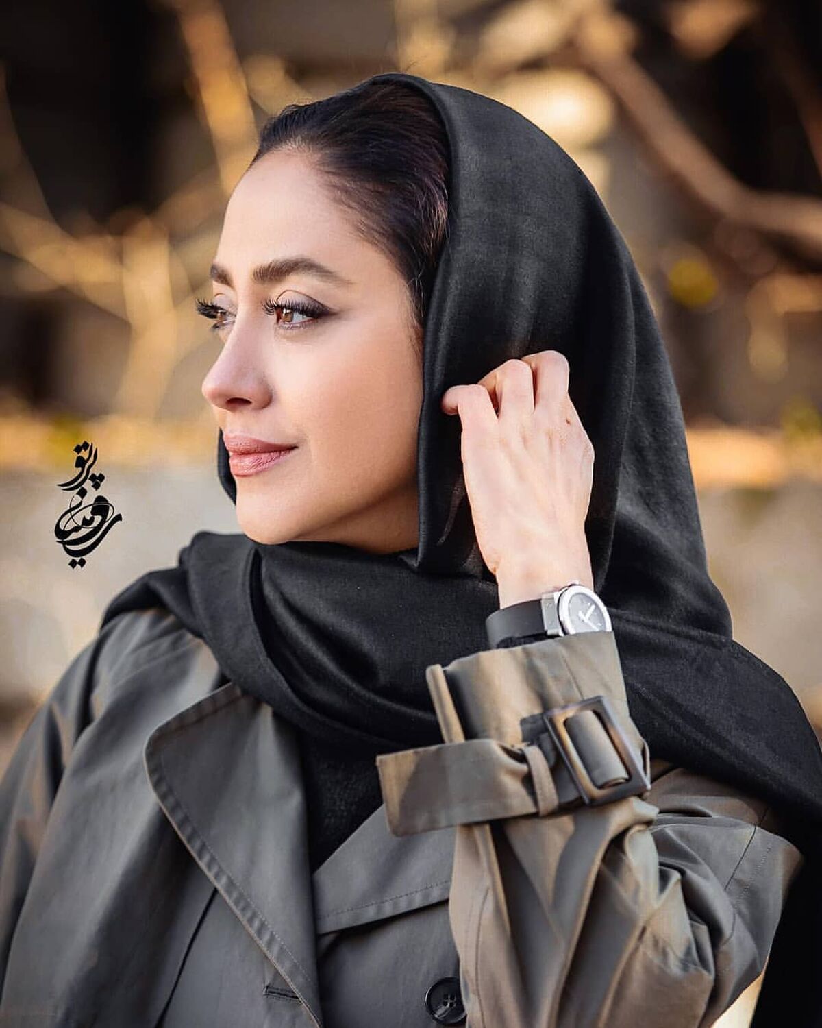 کفش پاشنه بلند بهاره کیان افشار با لباس چسبان حاشیه ساز شد