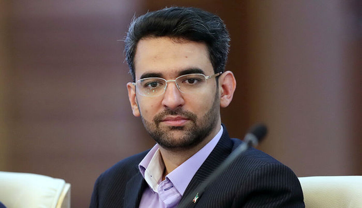 گفته های آذر جهرمی از تایید چند سایت فیلتر شده کلاب هاوس 
