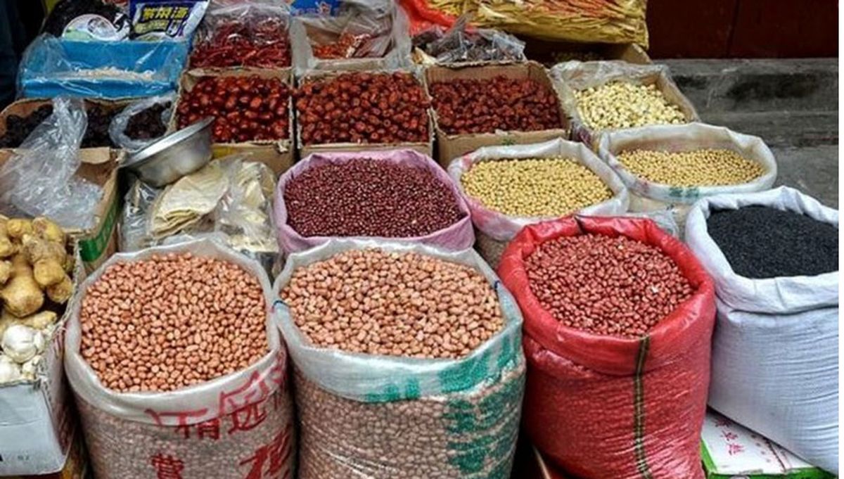 قیمت حبوبات تحت تأثیر مذاکرات ارزان شد+ جزئیات