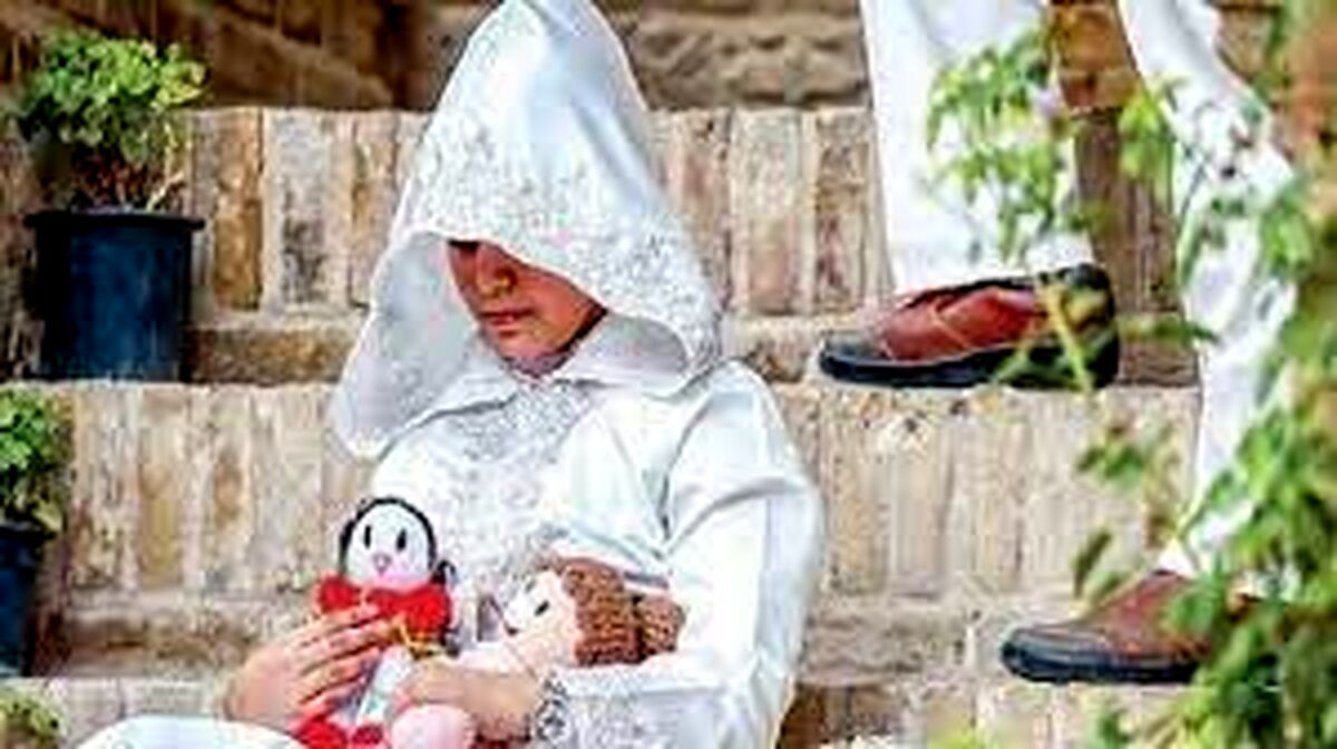 دخترانی که در سن کم بیوه می شوند