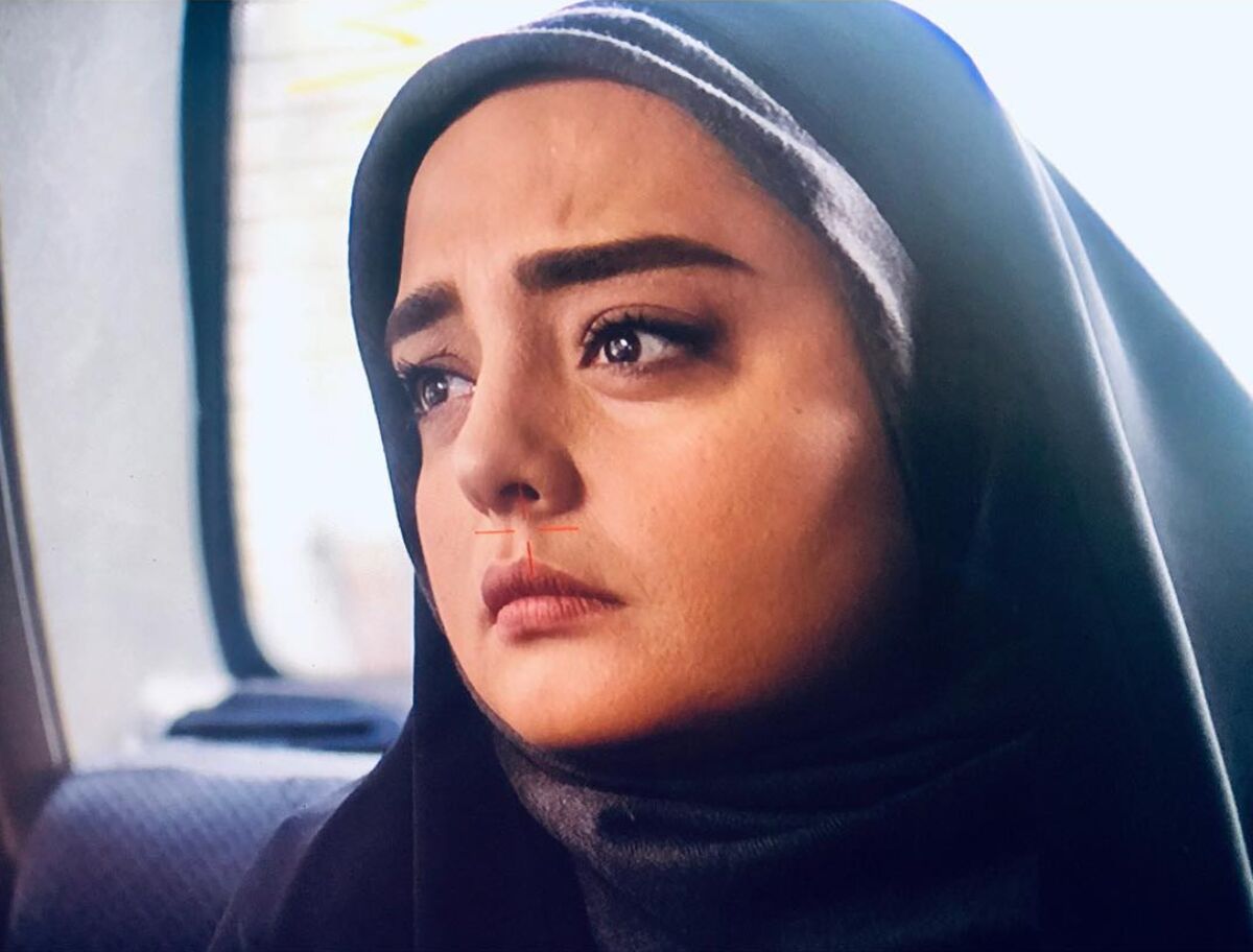 واکنش نرگس محمدی رفیق نزدیک ازاده نامداری به خودکشی او