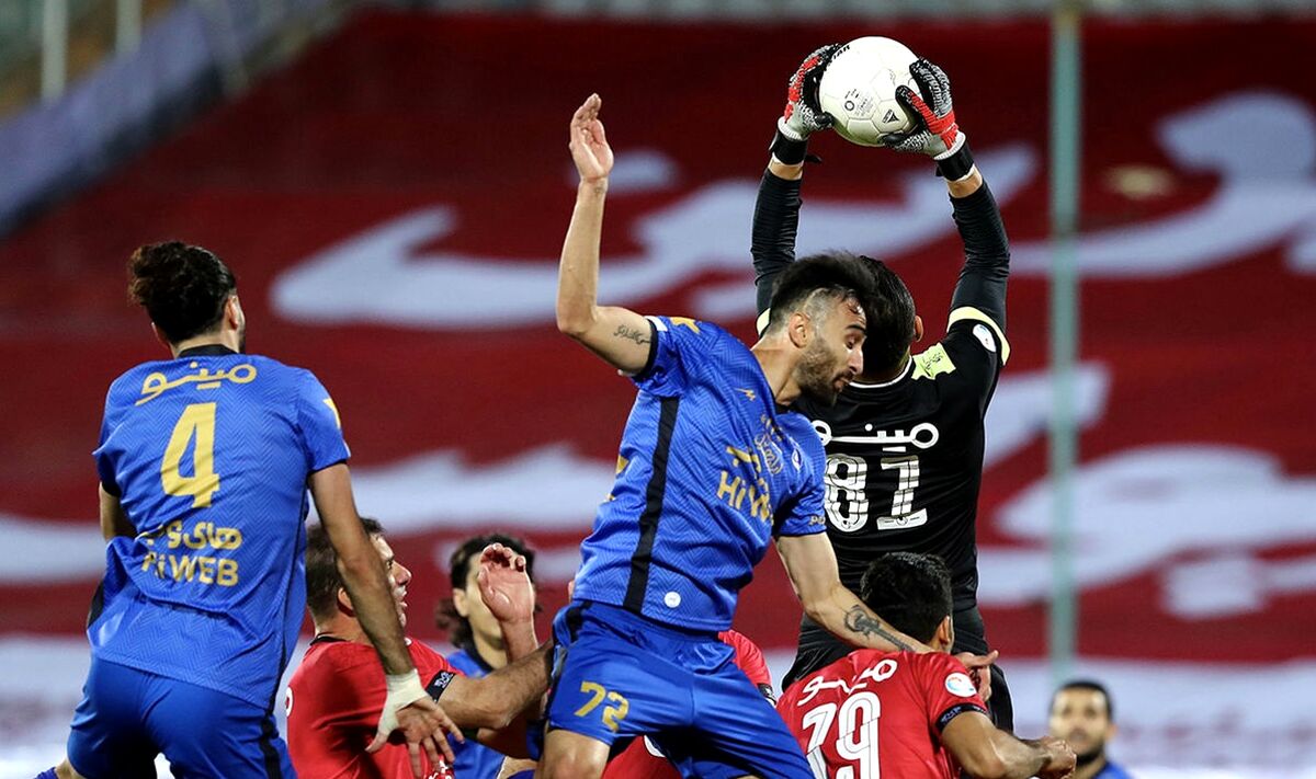 استقلالی‌ها قبل از دربی پولدار می‌شوند