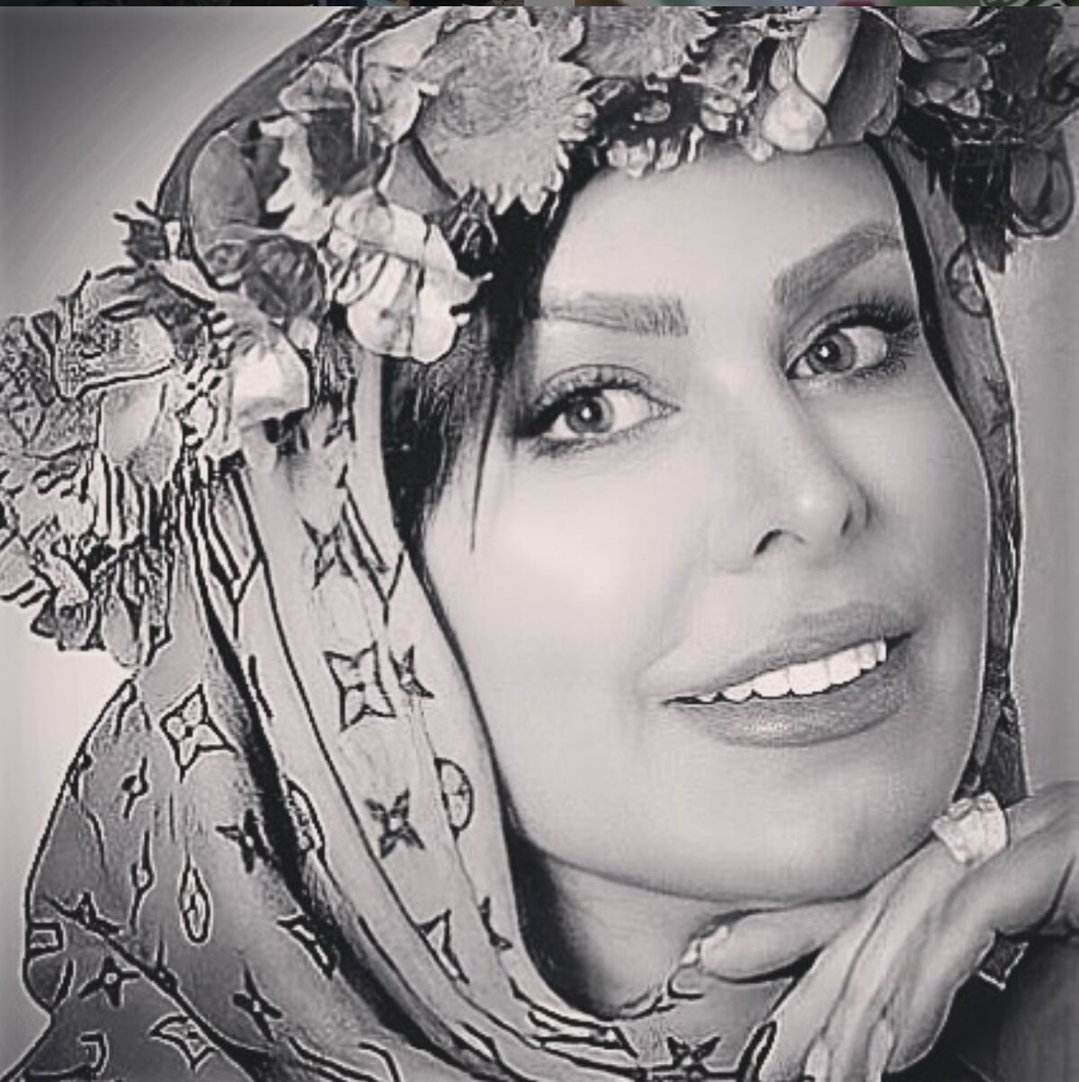 چهره فوق العاده جوان فلور نظری در دهه 50 زندگی+ عکس جدید بعد از جراحی