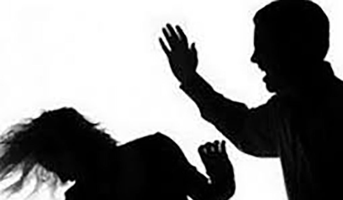 کتک خوردن زن تهرانی 