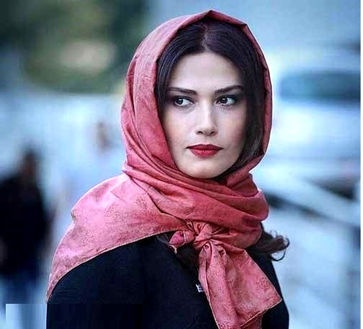 عکس های جنجالی  لادن مستوفی و لیندا کیانی در خارج از کشور  + عکس دیده نشده 