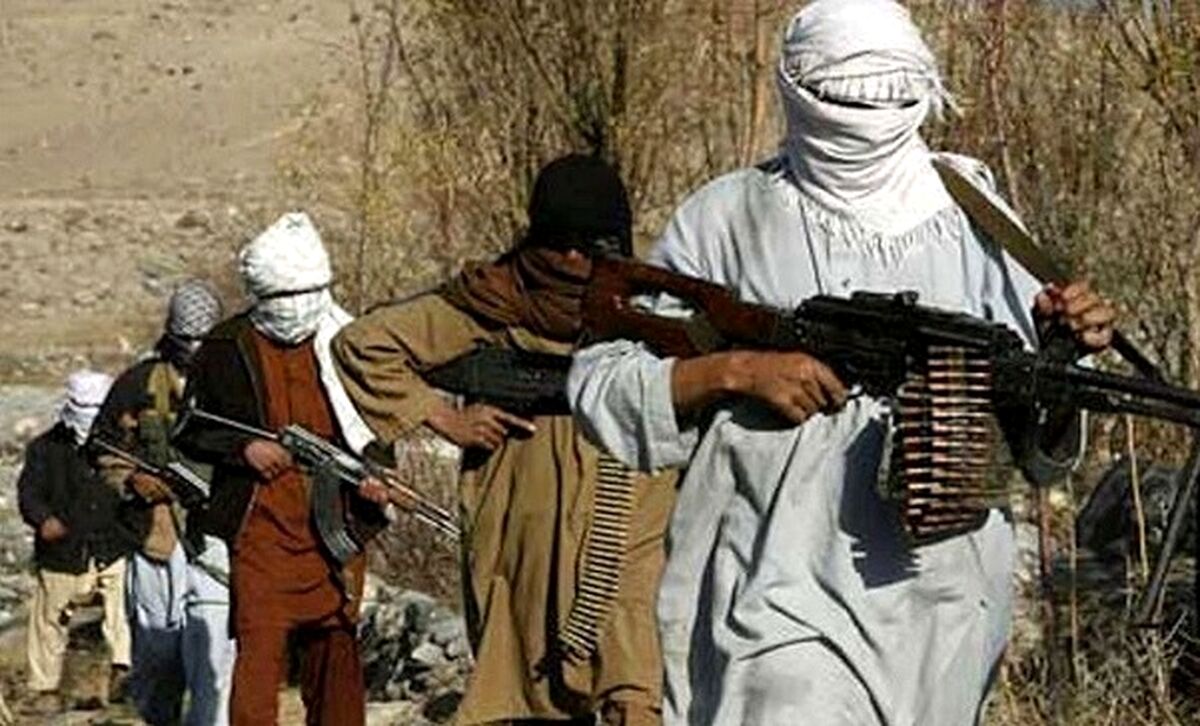 حمله طالبان به افغانستان برای برکنار کردن اشرف غنی / حضور طالبان در کاخ 