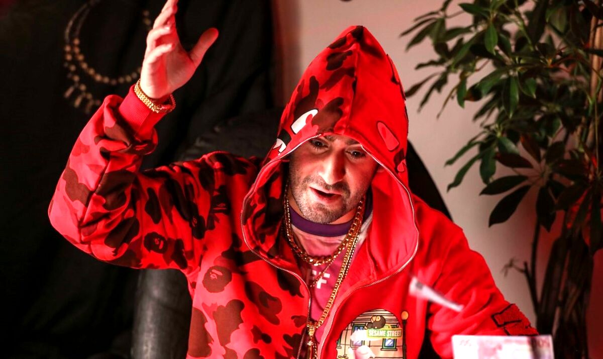 اسامی و بیوگرافی بازیگران سریال دراکولا (ایرانی) با نقش + داستان کامل