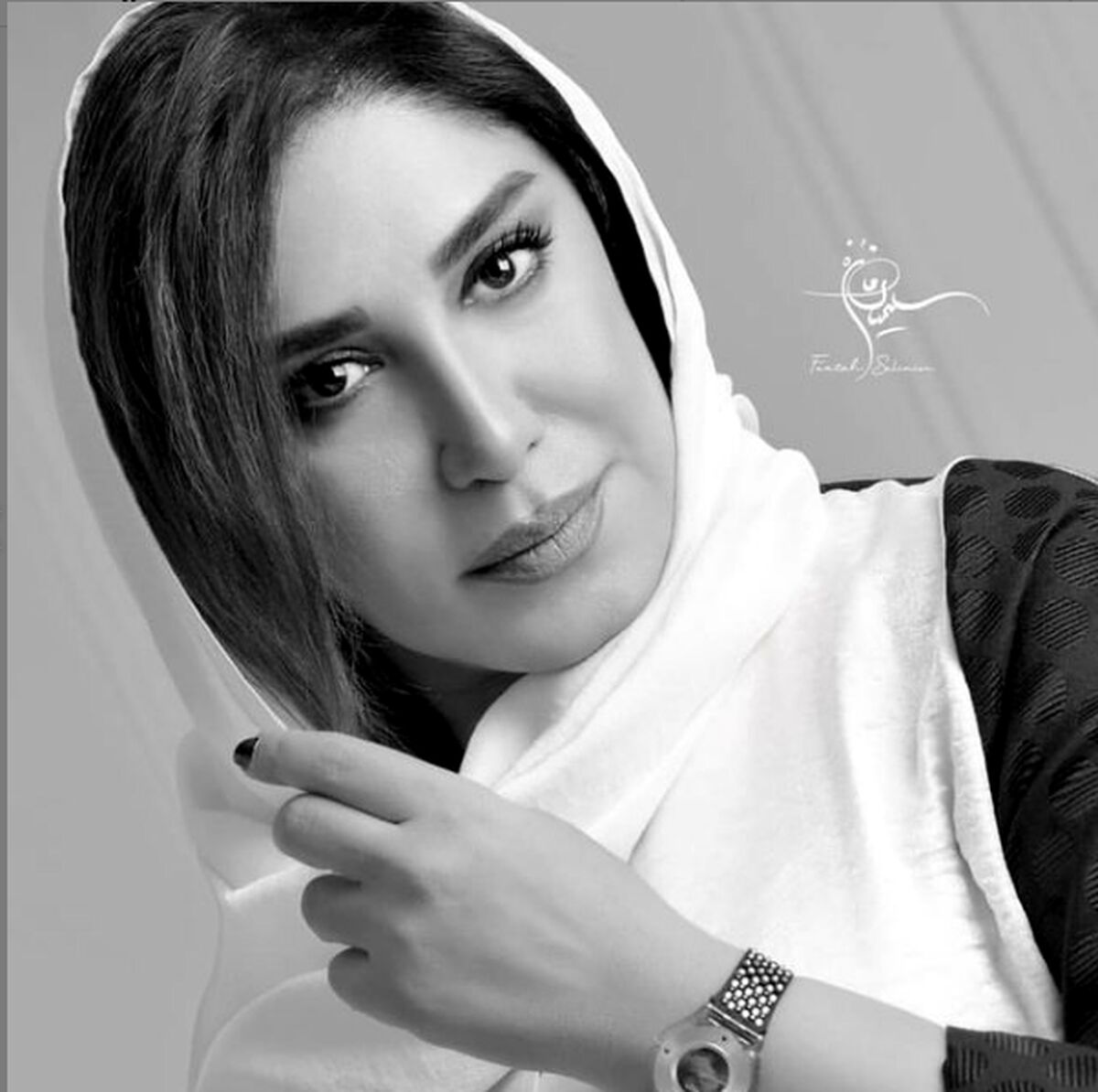 نسیم ادبی به قتل بابک خرمدین واکنش نشان داد
