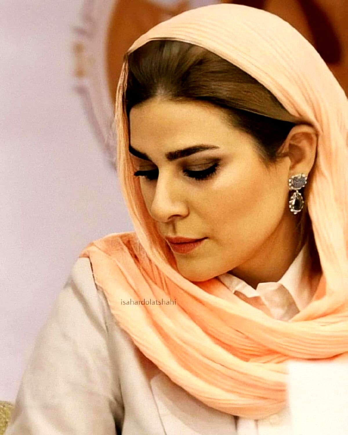سحر دولتشاهی در کنار نیکی کریمی