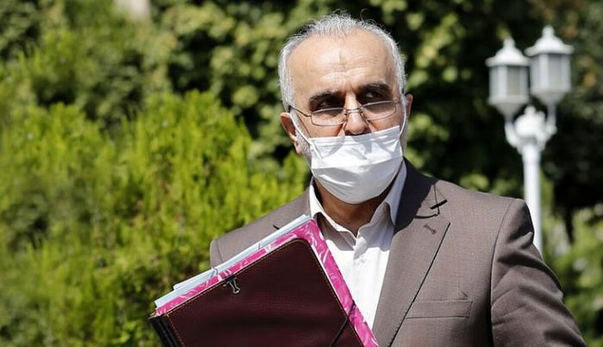 عملکرد ضعیف و انتقاد از وزیر مجلس 