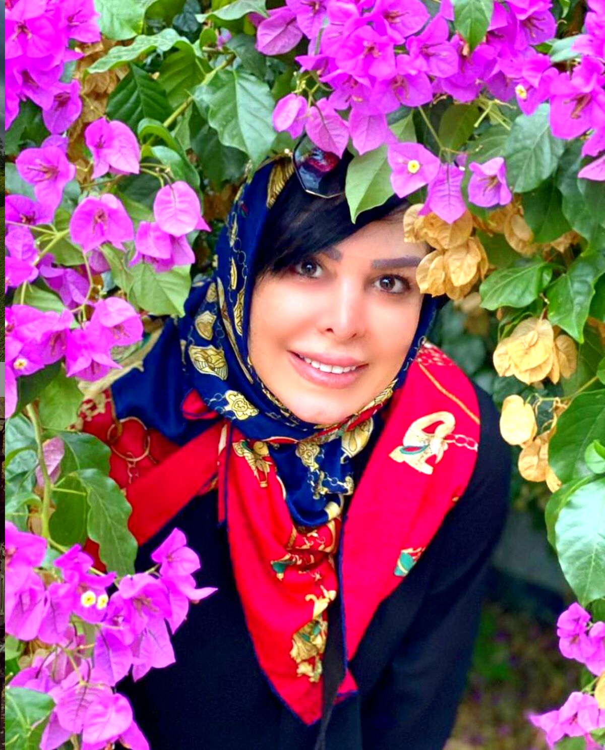 گدایی فلور نظری در خیابان های آلمان؟! | فلور نظری در آلمان خودکشی کرد که خونه مستقل داره! | فحاشی خانم بازیگر تزریقی بوتاکسی به فالووراش