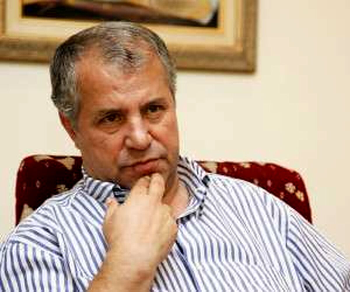 حالت بسیار عجیب علی پروین  وقتی کویت را به کما برد!