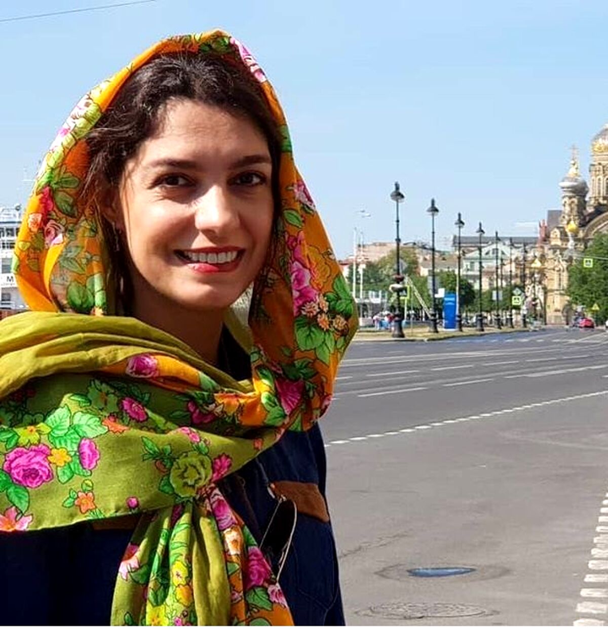 زمین خوردن وحشتناک الیکا عبدالرزاقی در مسابقه دورهمی| معلولیت الیکا عبدالرزاقی فاش شد+ فیلم