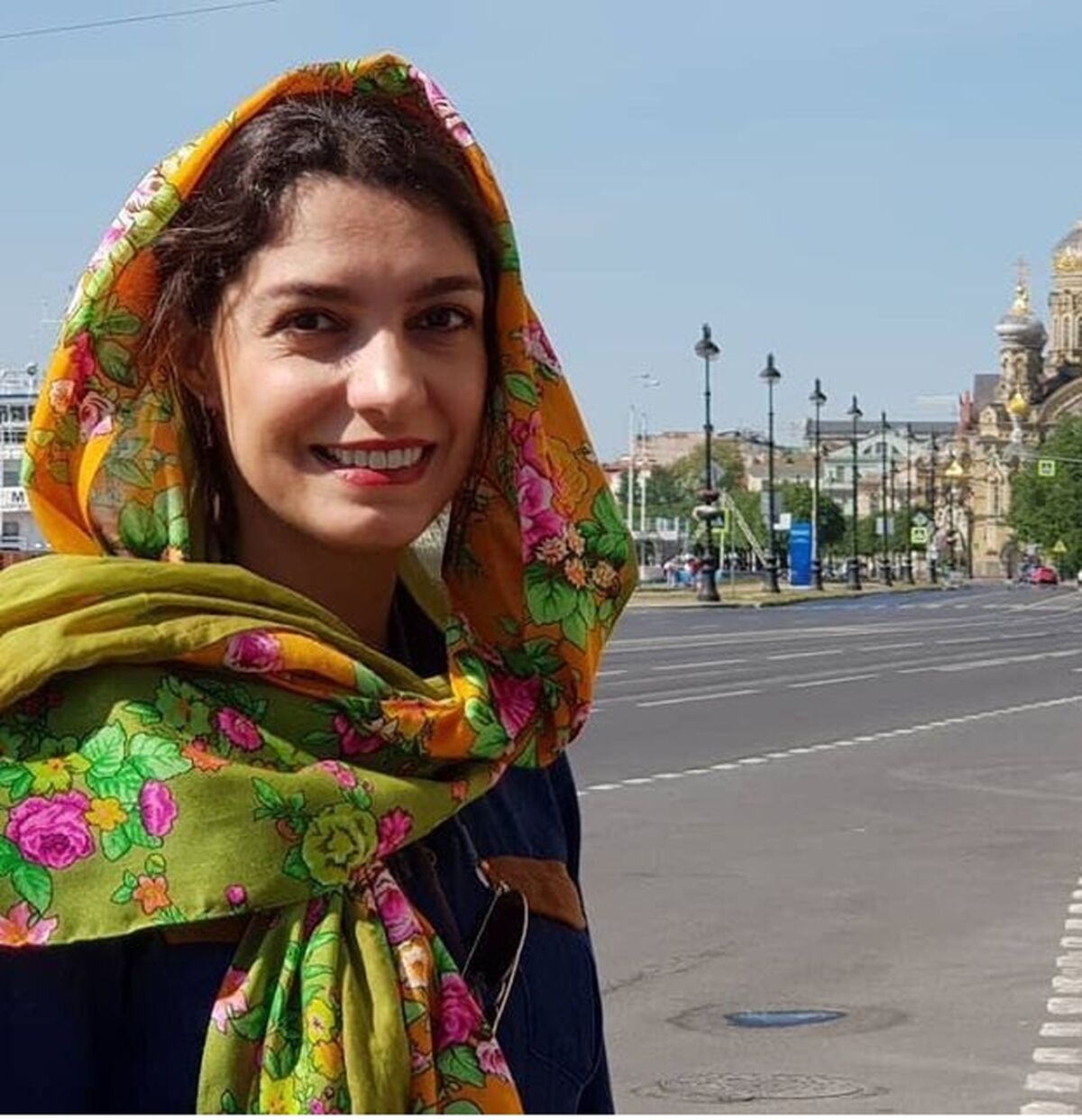 زمین خوردن وحشتناک الیکا عبدالرزاقی در مسابقه دورهمی| معلولیت الیکا عبدالرزاقی فاش شد+ فیلم
