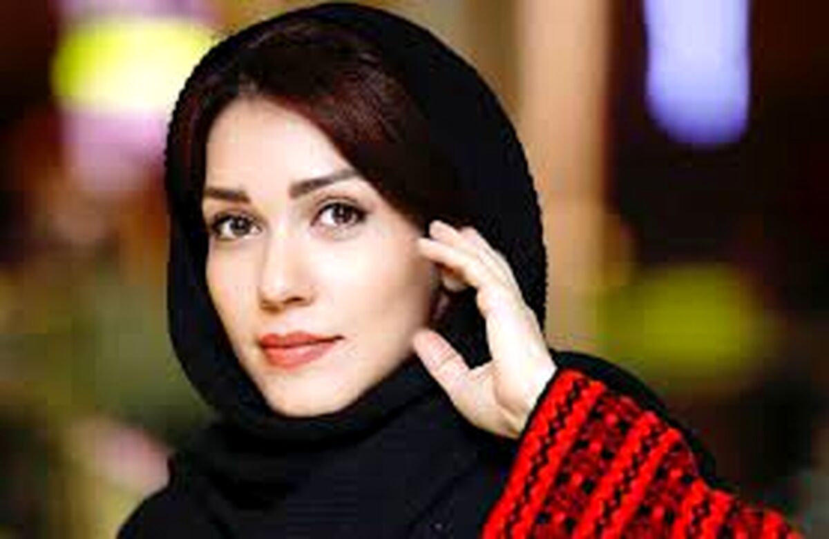  ژست خاص شهرزاد کمال زاده
