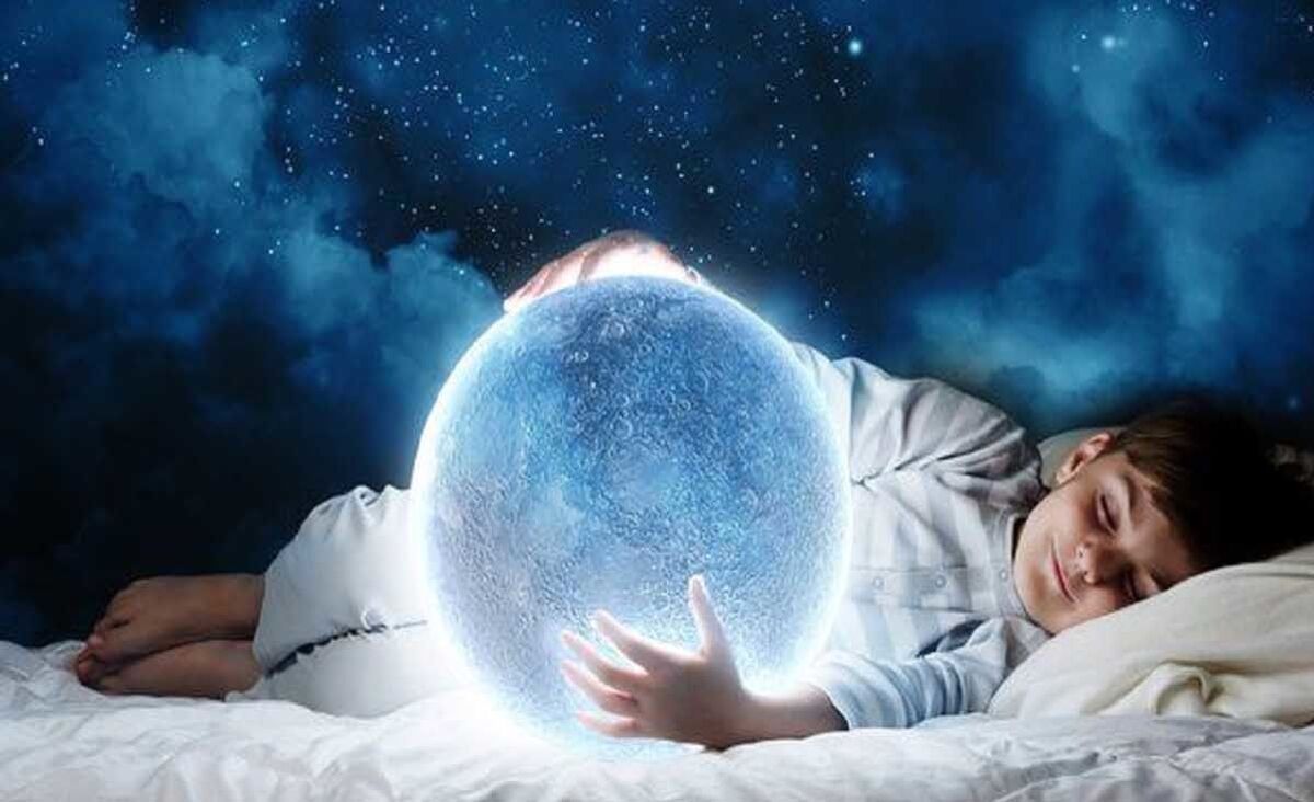 چرا چشم ها در خواب حرکت می کنند؟