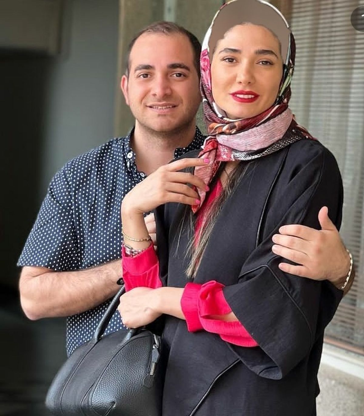 توهین مینا وحید به بازیگران ممنوع الخروج! | مینا وحید بازیگران ممنوع الخروج را احمق خواند