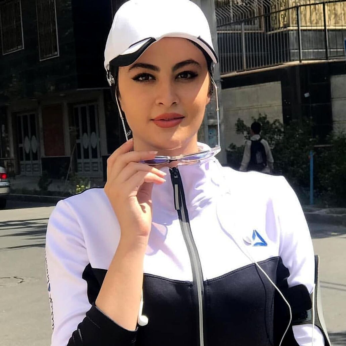  پوشش خجالت آور مریم مومن و پخش شدن فیلم +18 تولدش