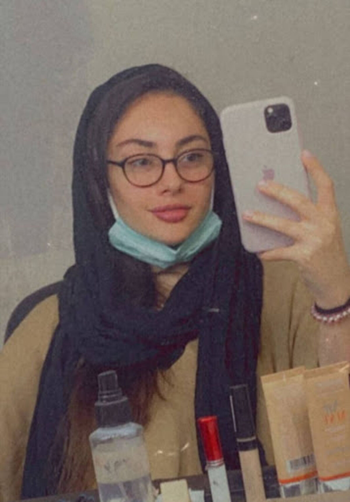 پست عجیب ترلان پروانه 