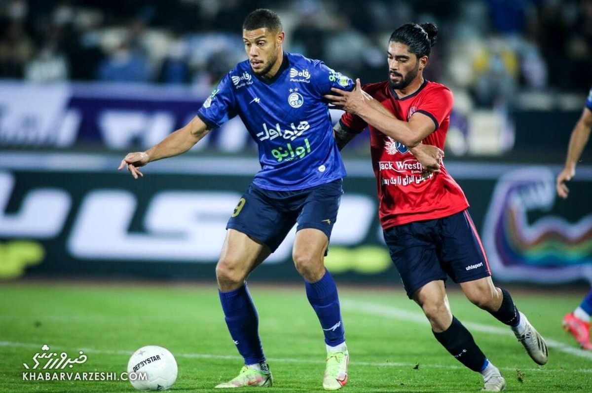 بازیکنان خارجی استقلال به درد نمی خورند؟!| اگر خوب بودند در اروپا می ماندند!