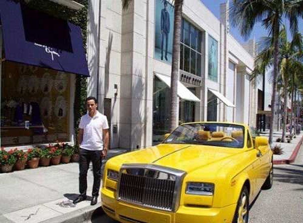 جشن نه ماهگی پسر آرش برهانی در رستوران لاکچری