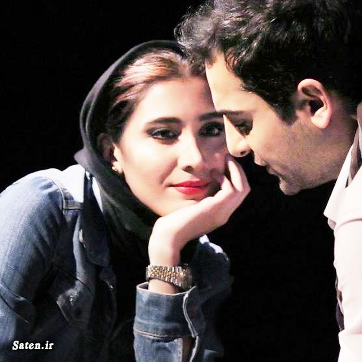 زندگی نامه تینا آخوندتبار